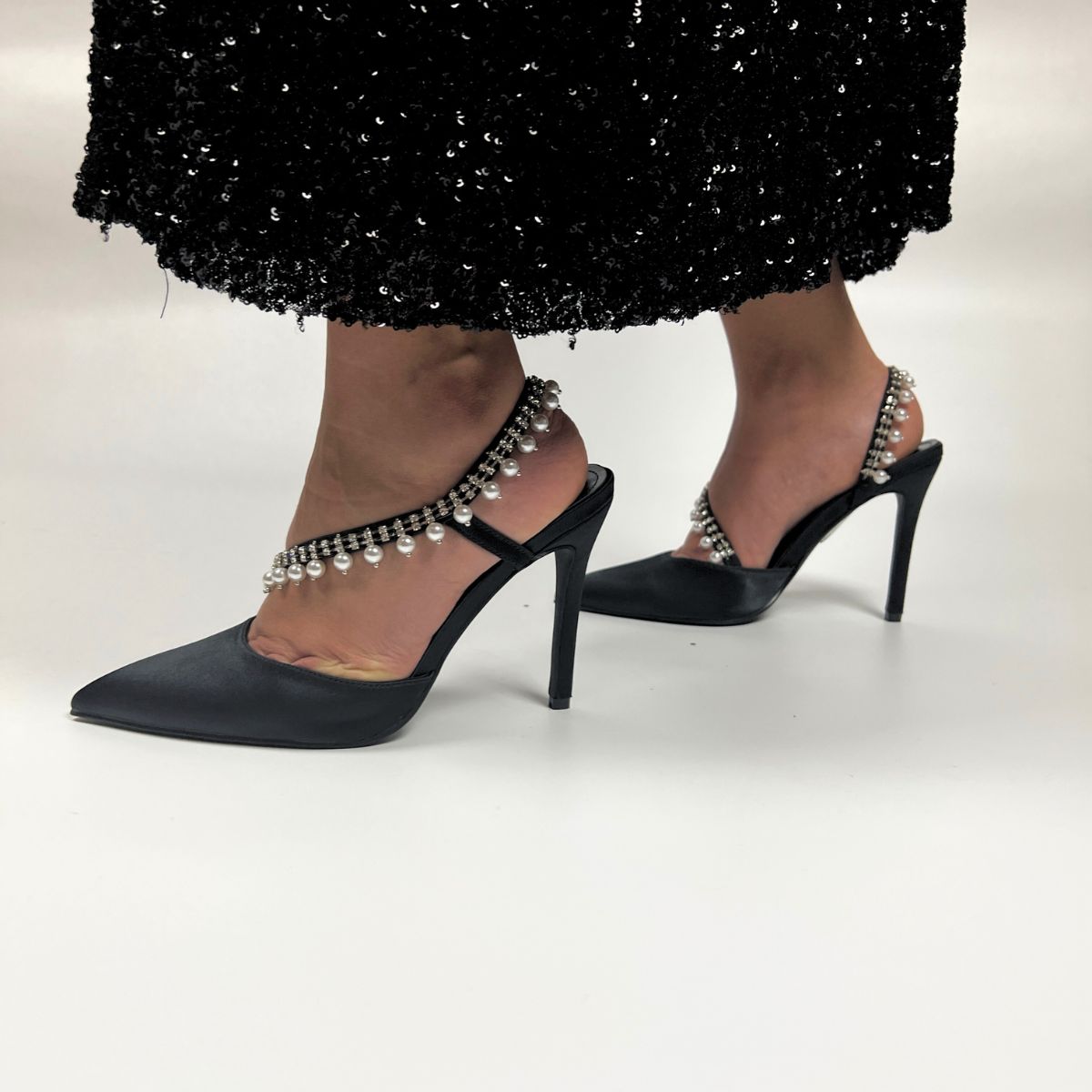 Chaussures maroc, chaussure femme, escarpin maroc, talons, maroc, talon , escarpin ,sandale, Zara, parfois, ma chaussure, Aldo maroc, maroc, Zara chaussures, maison murielle; Zara maroc; Leyane Paris; Ma chaussure; Ma vie chaussure maroc; Chaussure maroc; chaussure femme maroc; Marjane mall; Jumia maroc;