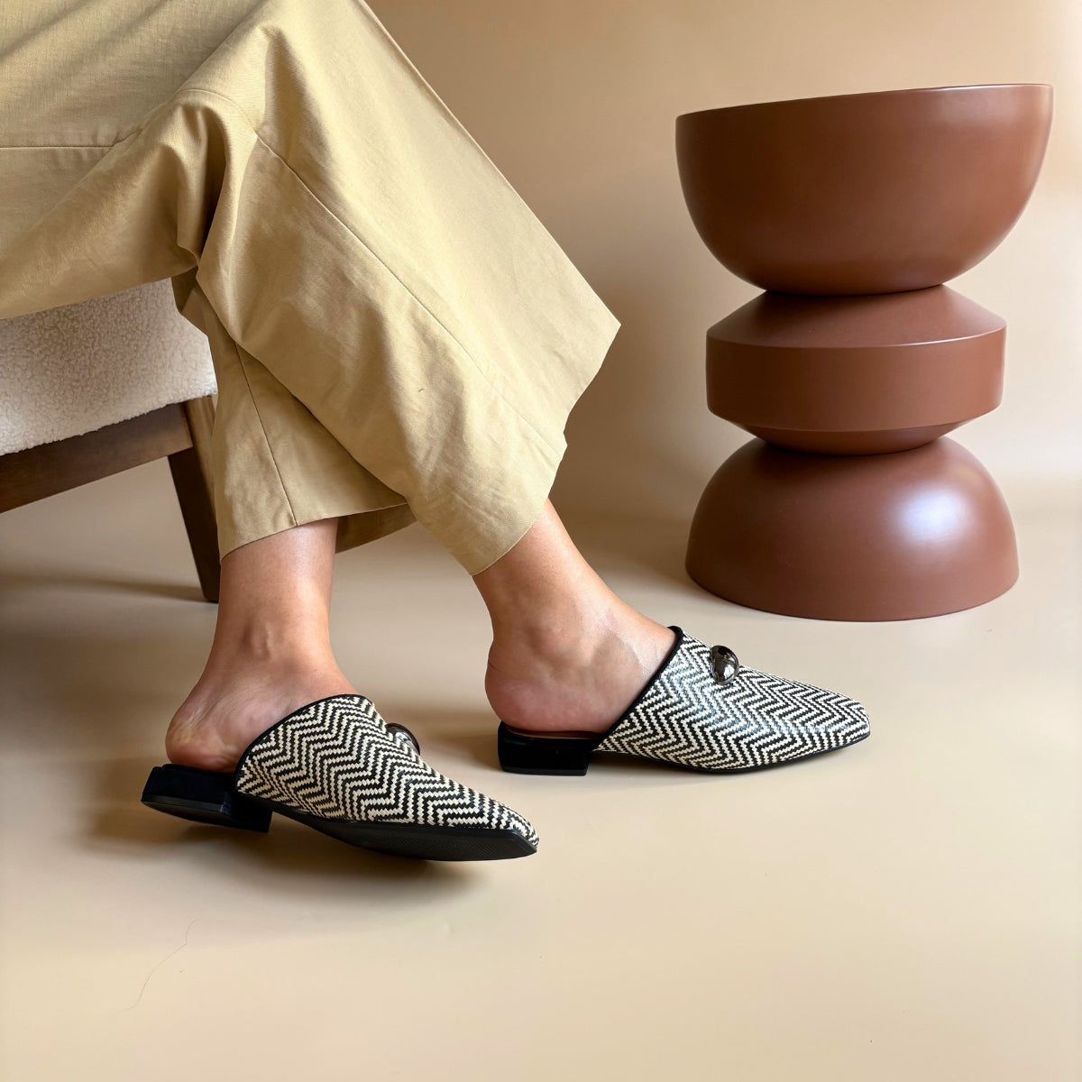 chaussure femme, chaussure maroc, ma chaussure, marjanemall, Morocco mall, Jumia maroc, zara, zara maroc, mango, aldo, leyane paris, maison murielle, mules femme, birkenstock maroc, chausson, chaussure plates