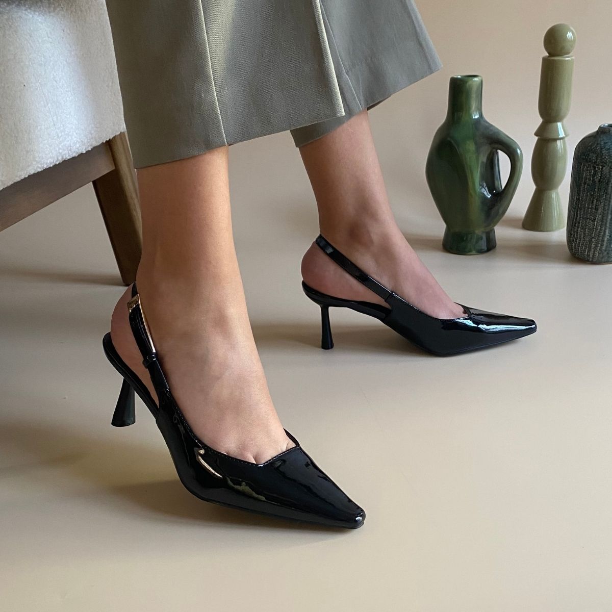 chaussure ma , ma chaussure, Zara chaussures, shoots maroc, mocassin , escarpin, talons, bottes, bottines, babies shoes , mango, mocassin femme, mocassin maroc, maison murielle; Zara maroc; Leyane Paris; Ma chaussure; Ma vie chaussure maroc; Chaussure maroc; chaussure femme maroc; Mariane mail; Jumia maroc;
