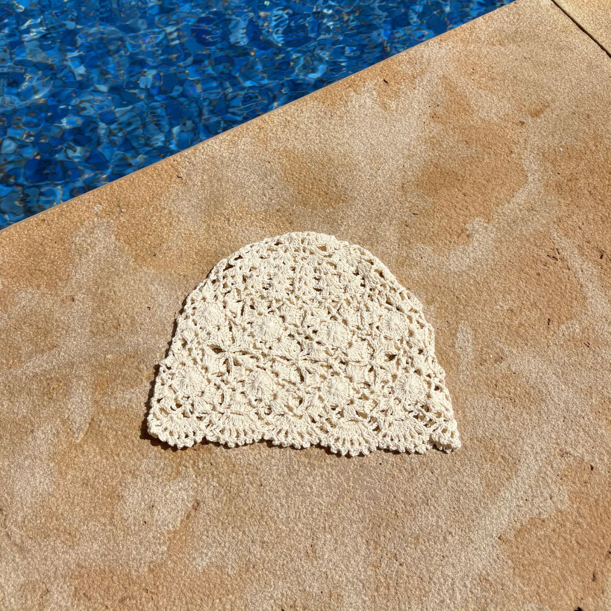 Bonnet Crochet - Ecru