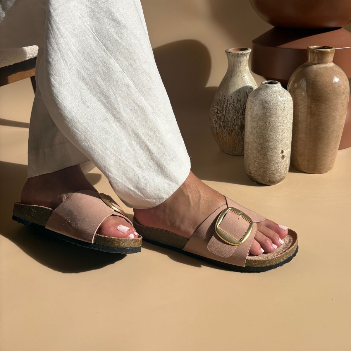 sandale femme, sandale été, chaussure maroc, ma chaussure, maison murielle maroc, sandale maroc, shoes morocco, shopping maroc, sandale plate, talons, mocassin, escarpin, Zara chaussure, parfois chaussure, Aldo chaussure, charles & Keith chaussure