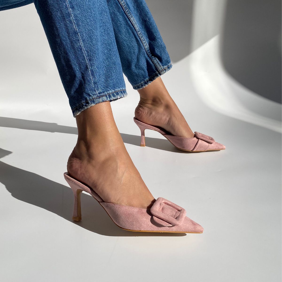 sandale femme, sandale été, chaussure maroc, ma chaussure, maison murielle maroc, sandale maroc, shoes morocco, shopping maroc, sandale plate, talons, mocassin, escarpin, Zara chaussure, parfois chaussure, Aldo chaussure, charles & Keith chaussure, maroc, Zara chaussures, maison murielle; Zara maroc; Leyane Paris; Ma chaussure; Ma vie chaussure maroc; Chaussure maroc; chaussure femme maroc; Marjane mall; Jumia maroc;