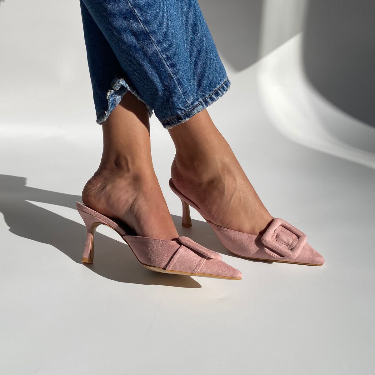 sandale femme, sandale été, chaussure maroc, ma chaussure, maison murielle maroc, sandale maroc, shoes morocco, shopping maroc, sandale plate, talons, mocassin, escarpin, Zara chaussure, parfois chaussure, Aldo chaussure, charles & Keith chaussure, maroc, Zara chaussures, maison murielle; Zara maroc; Leyane Paris; Ma chaussure; Ma vie chaussure maroc; Chaussure maroc; chaussure femme maroc; Marjane mall; Jumia maroc;
