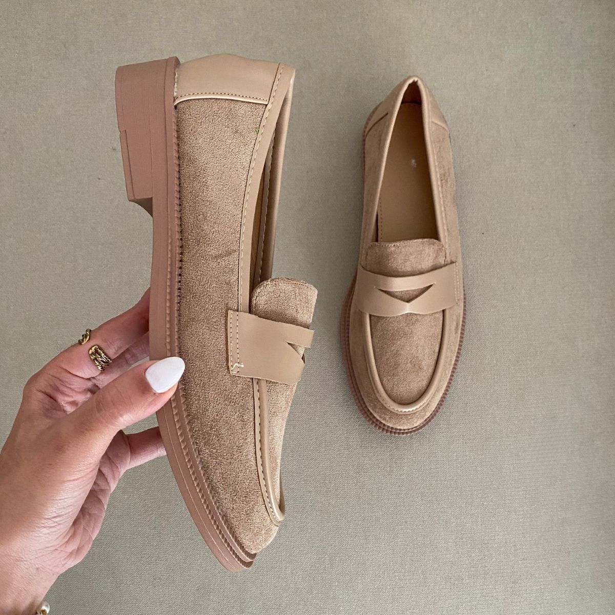 chaussures, chaussure femme, chaussure maroc, mocassin , loader, mocassin femme, mocassin maroc, talons, escarpin, chaussure Zara, mango, Aldo, parfois basket, speakers, espadrille