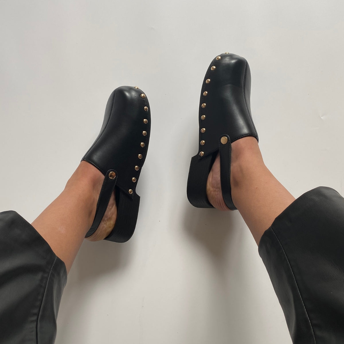 sabot, chaussure femme, sabot femme, chaussure maroc, ma chaussure, shoes Morocco, Zara chaussures, mules femmes, chaussures plates,