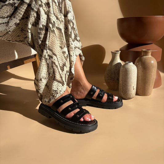sandale femme, sandale été, chaussure maroc, ma chaussure, maison murielle maroc, sandale maroc, shoes morocco, shopping maroc, sandale plate, talons, mocassin, escarpin, Zara chaussure, parfois chaussure, Aldo chaussure, charles & Keith chaussure