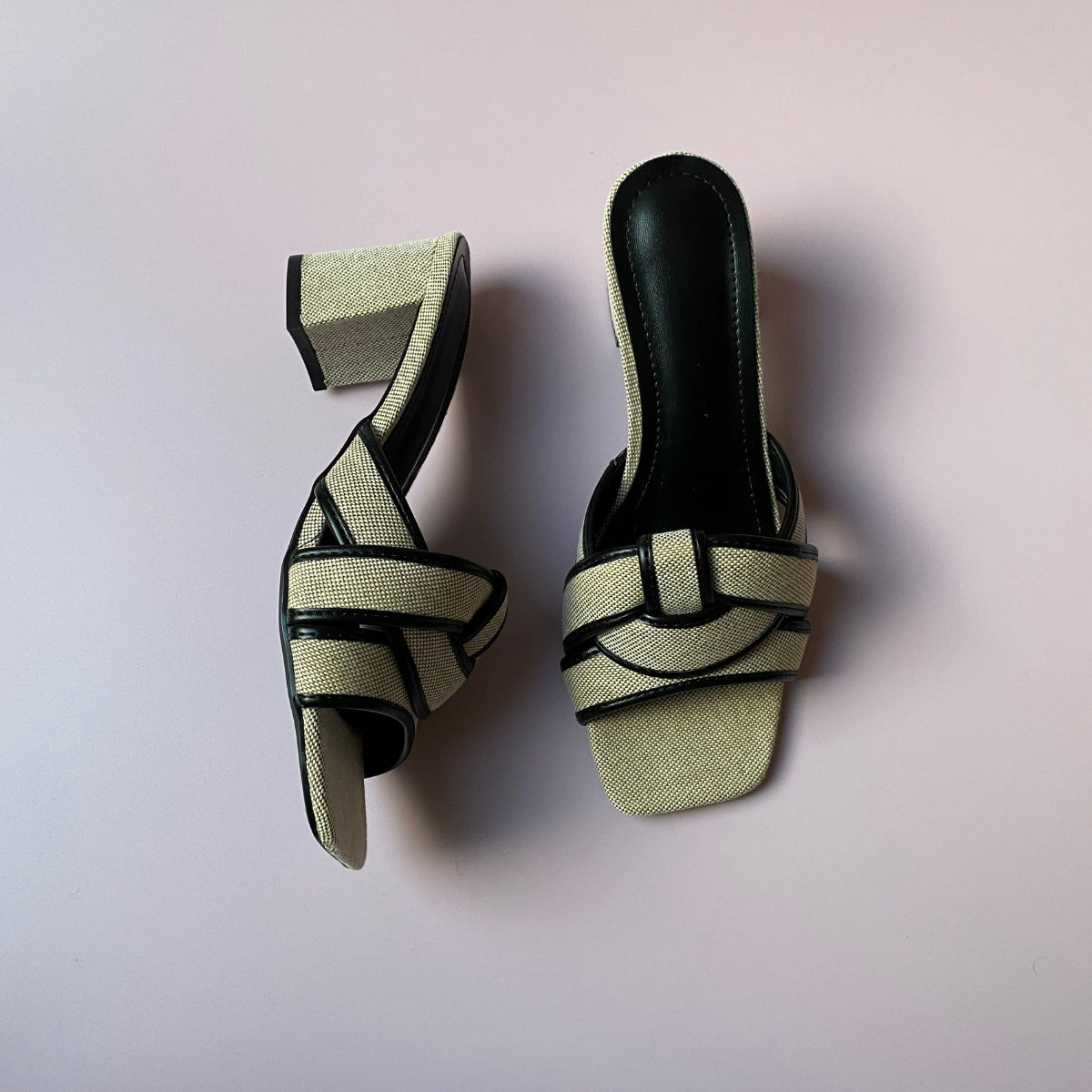 Sandale à talons - Beige & Black