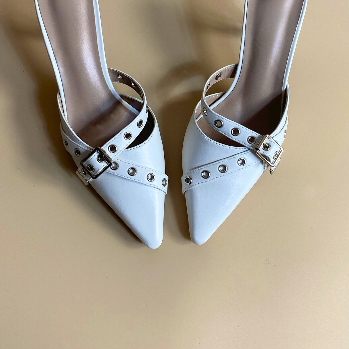 chaussures, chaussure femme, chaussure maroc, mocassin , loader, mocassin femme, mocassin maroc, talons, escarpin, chaussure Zara, mango, Aldo, parfois basket, speakers, espadrille, sandale compensée, sandale été, chaussure été